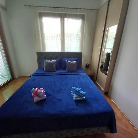 Luka Lux Ni